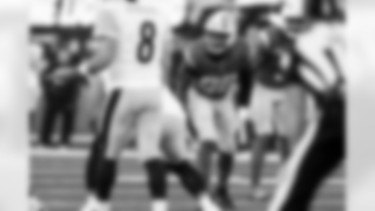 Check out the best shots from the Chargers Week 10 matchup against the Steelers!