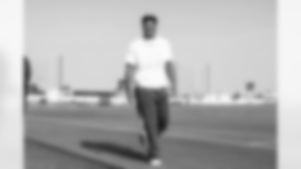 Los Angeles Chargers S Tony Jefferson (23) travels to Dallas on Saturday, Dec. 20, 2025 for the Week 16 regular season matchup against the Dallas Cowboys.