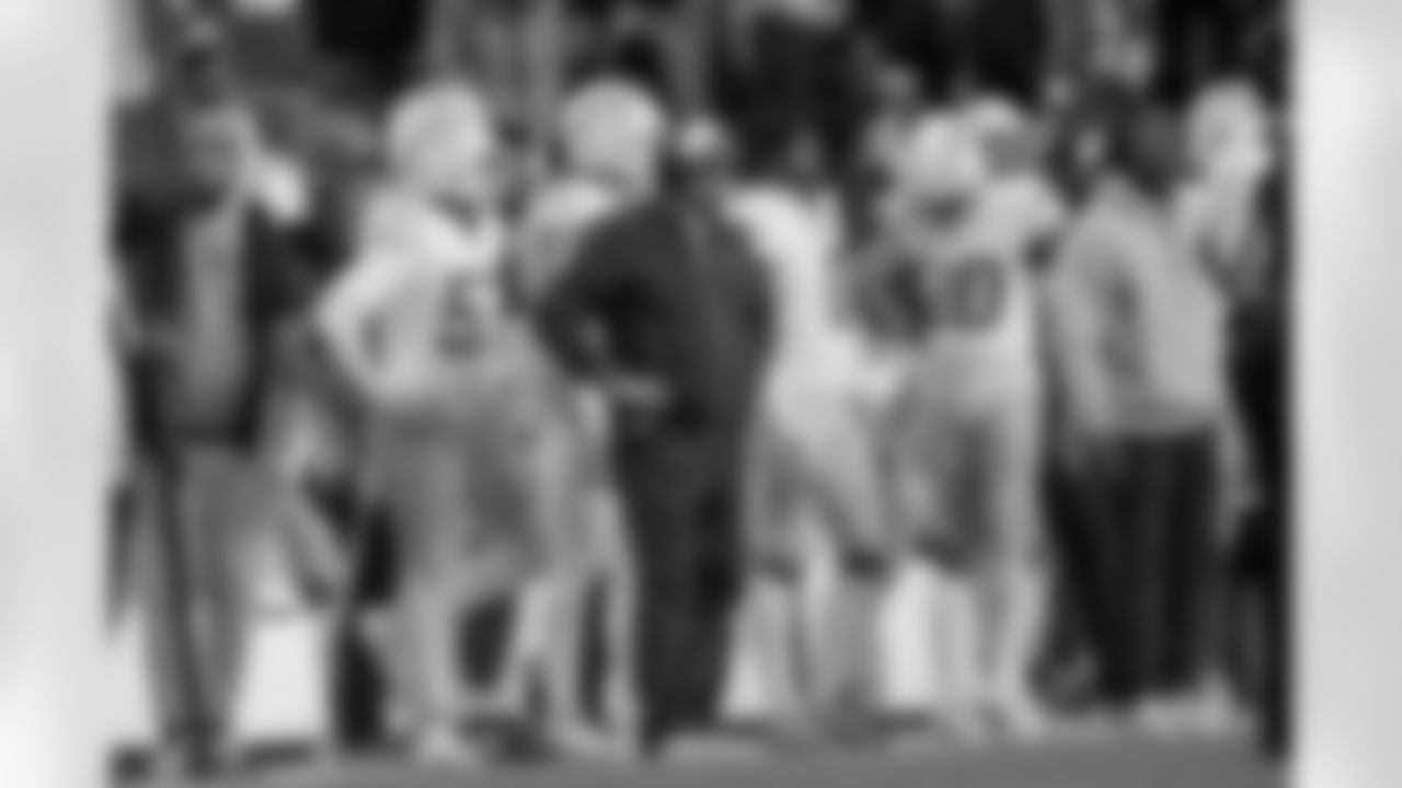 The Los Angeles Chargers play the Denver Broncos on Sunday, December 31, 2023 at Empower Field at Mile High in Denver, CO.
[FINAL SCORE: DEN 16 - LAC 9]