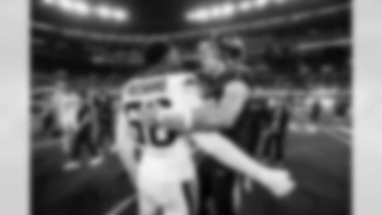 QB Justin Herbert (10)
