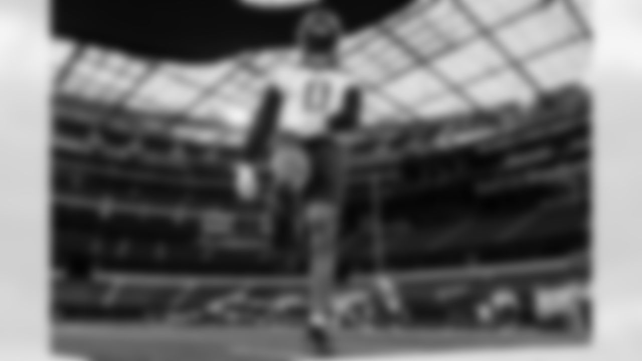 The Los Angeles Chargers practice on Wednesday, December 24, 2025 at Sofi Stadium in Inglewood, CA.