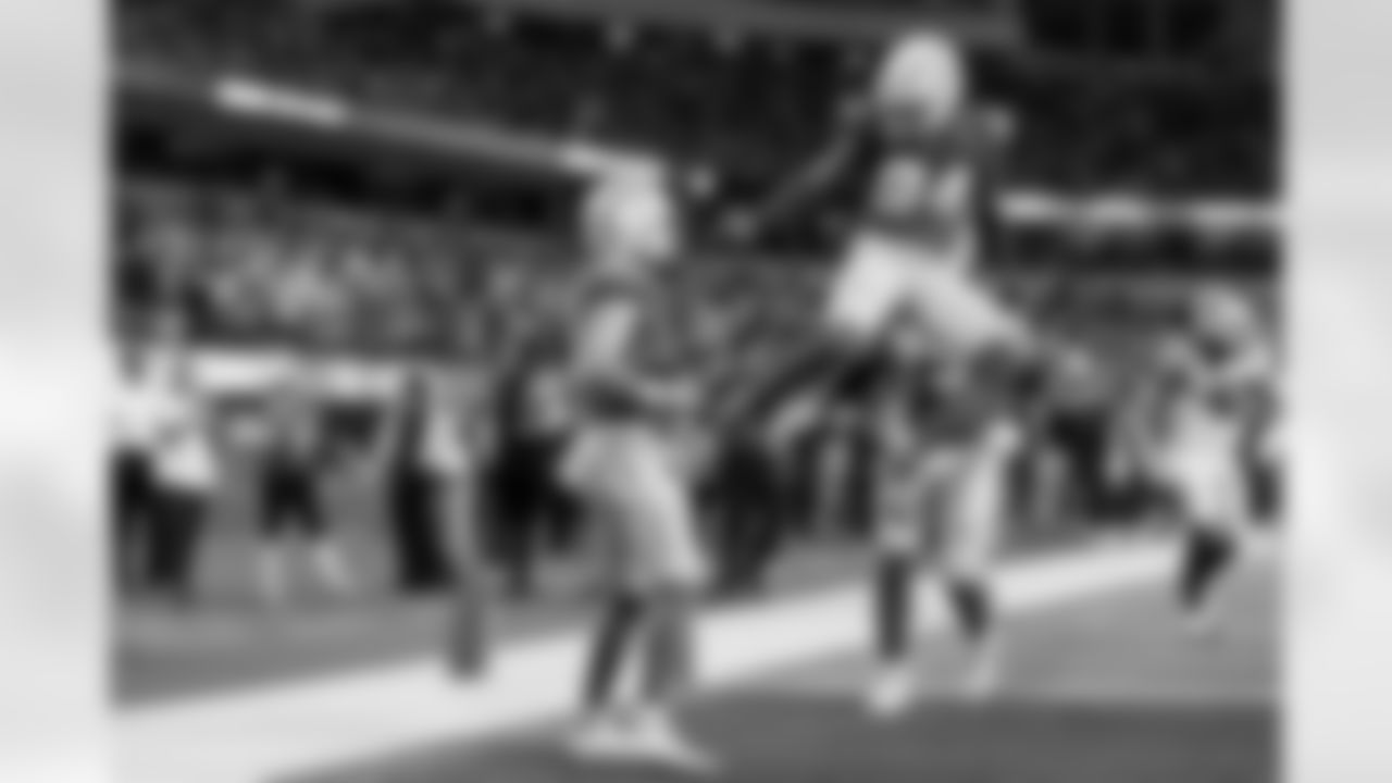 The Los Angeles Chargers play the Buffalo Bills on Saturday, December 23, 2023 at SoFi Stadium in Inglewood, CA.
[FINAL SCORE: BUF 24 - LAC 22]