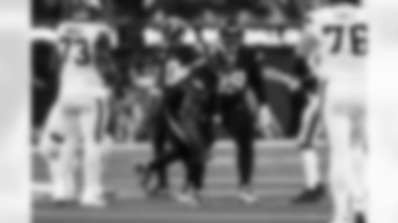OLB Odafe Oweh (98)