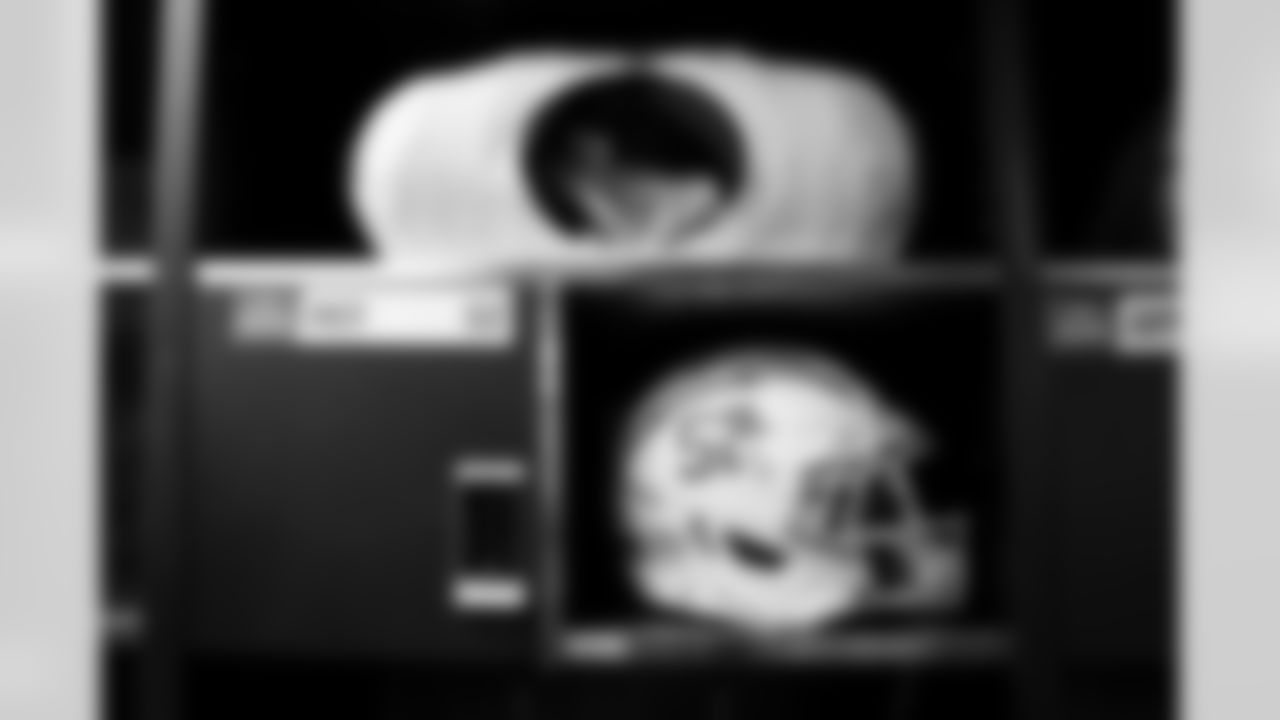 OLB Khalil Mack (52)