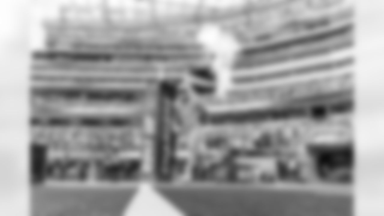 Check out the best shots from the Chargers Week 7 matchup against the Colts!