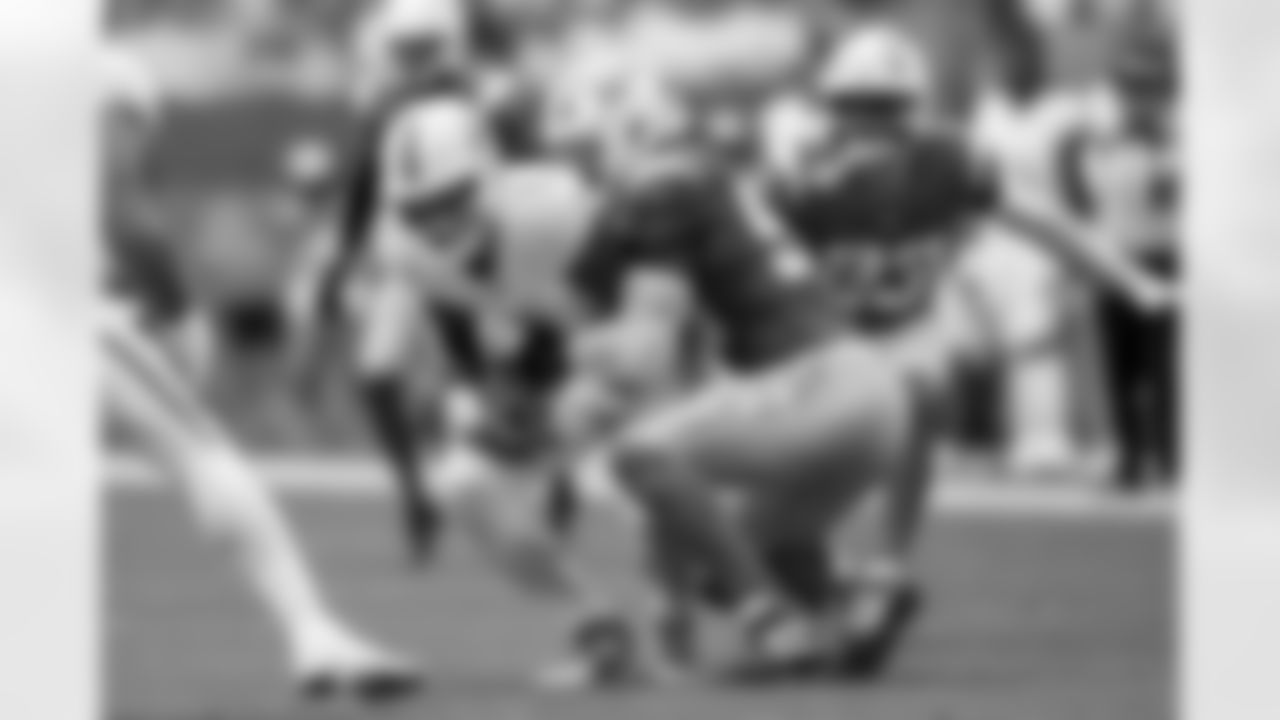 Check out the best shots from the Chargers Week 6 matchup against the Dolphins!
