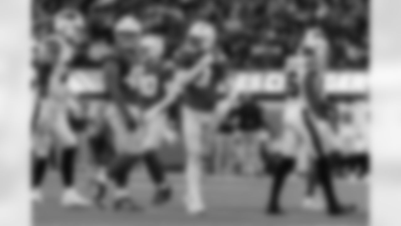 The Los Angeles Chargers play the Buffalo Bills on Sunday, December 23, 2023 at SoFi Stadium in Inglewood, CA.
[FINAL SCORE: BUF 24 - LAC 22]