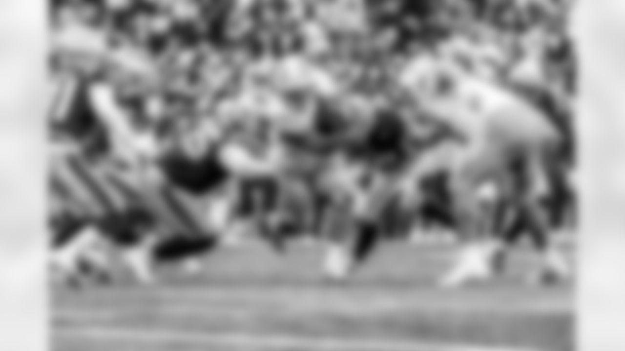 Take a look back at the Chargers Week 17 matchup with the Patriots in monochrome!