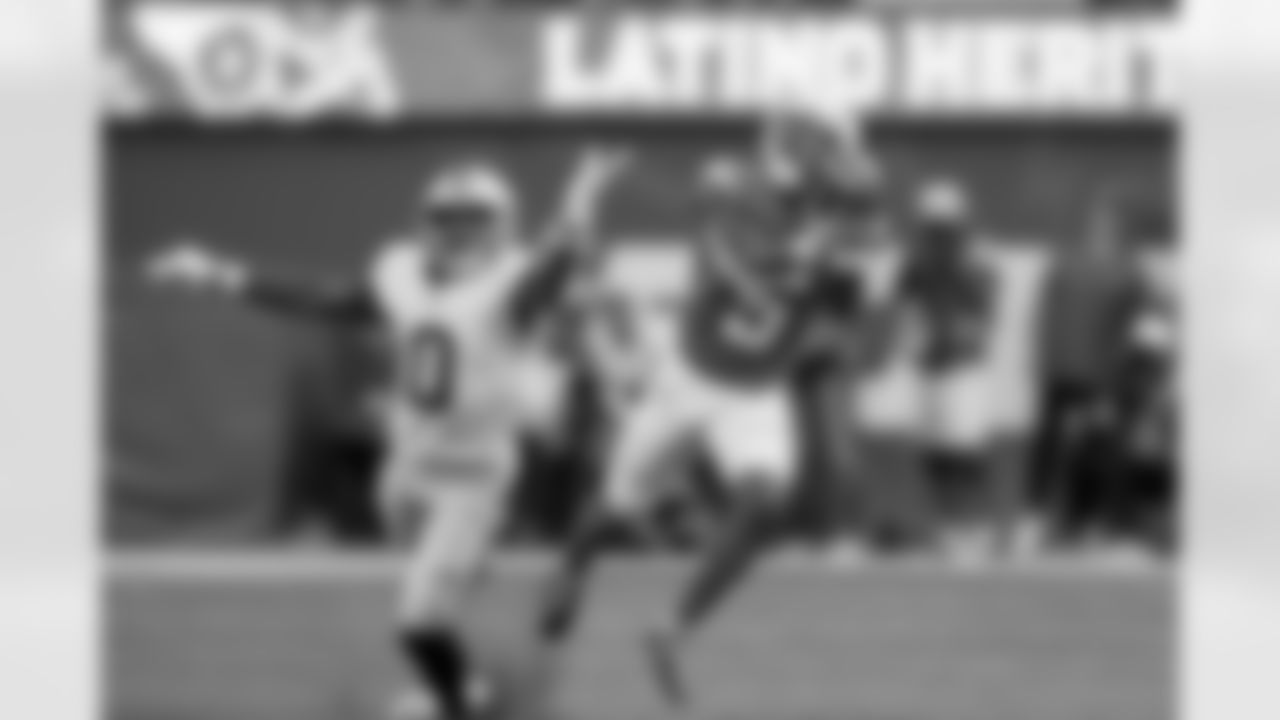 The Los Angeles Chargers play the Las Vegas Raiders on Sunday, October 1, 2023 at SoFi Stadium in Inglewood, CA.
[FINAL SCORE: LAC 24 - LV 17]