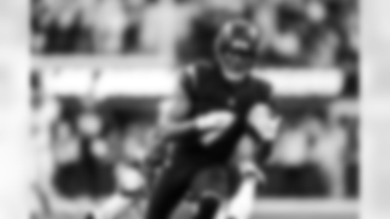 WR Quentin Johnston (1)