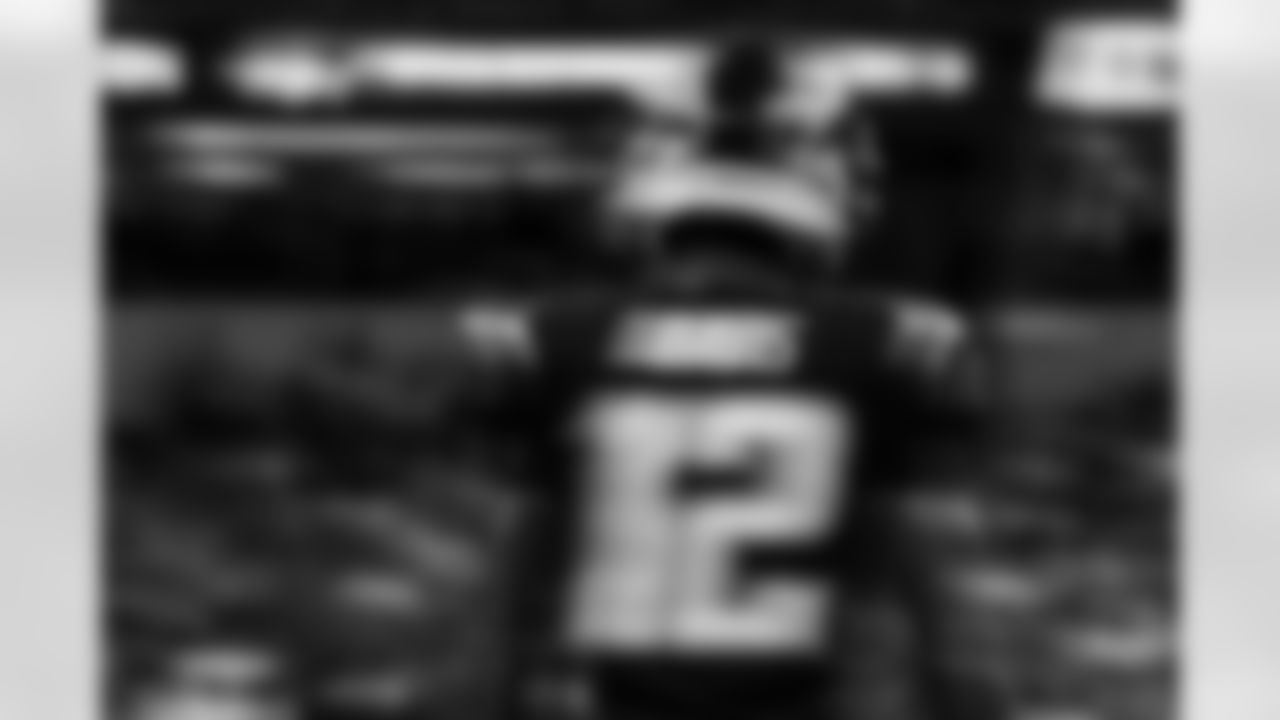 WR Derius Davis (12)