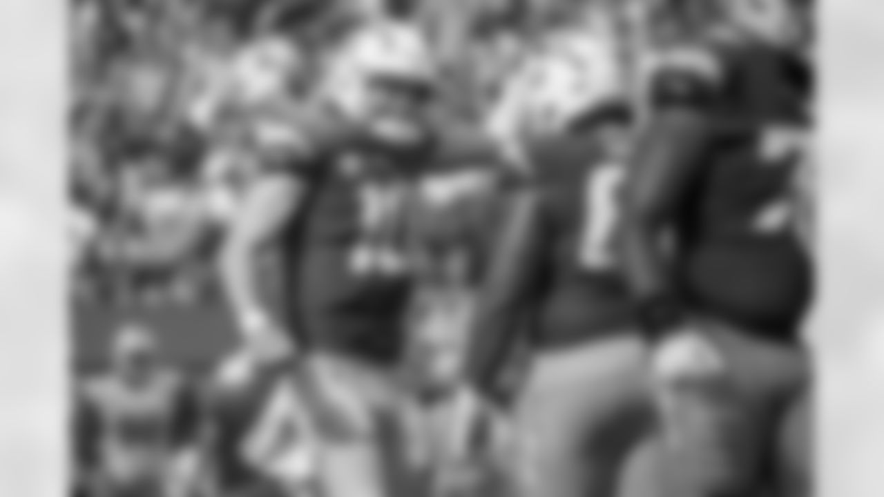 The Los Angeles Chargers play the Miami Dolphins on Sunday, September 10, 2023 at SoFi Stadium in Inglewood, CA.
[FINAL SCORE: LAC 34 - MIA 36]