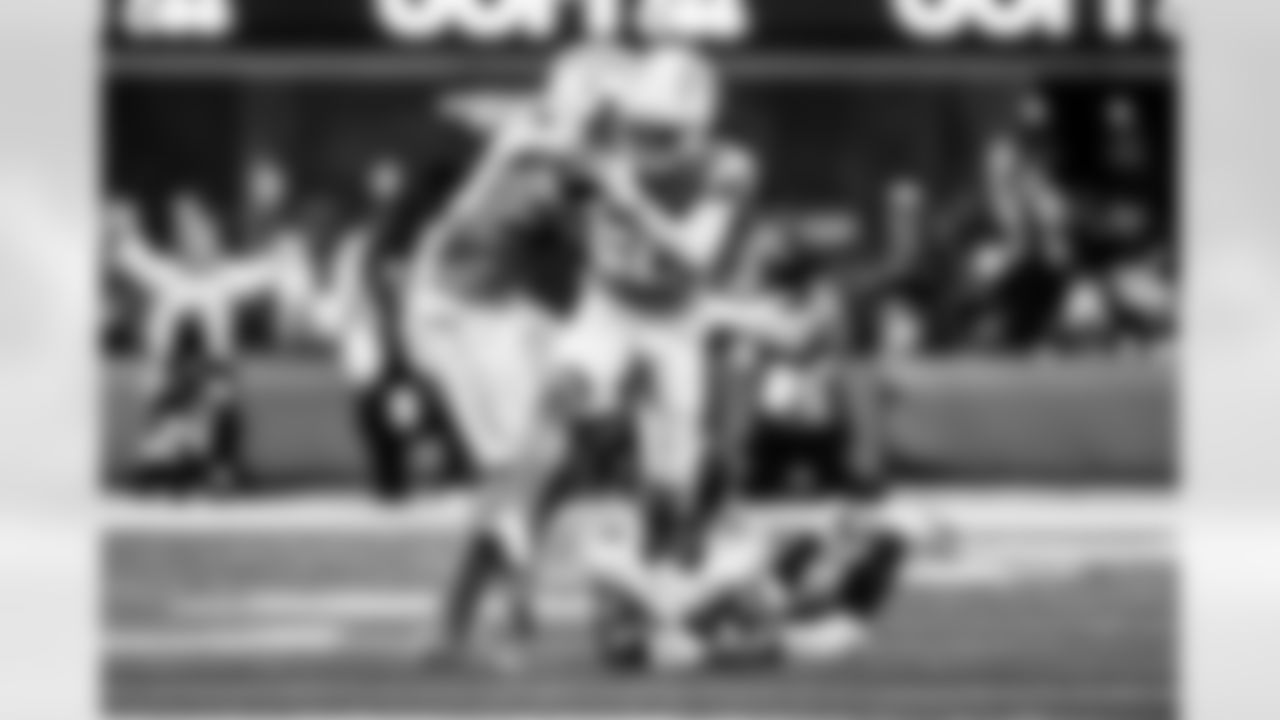 Take a look back at the Chargers Week 10 matchup with the Steelers in monochrome.