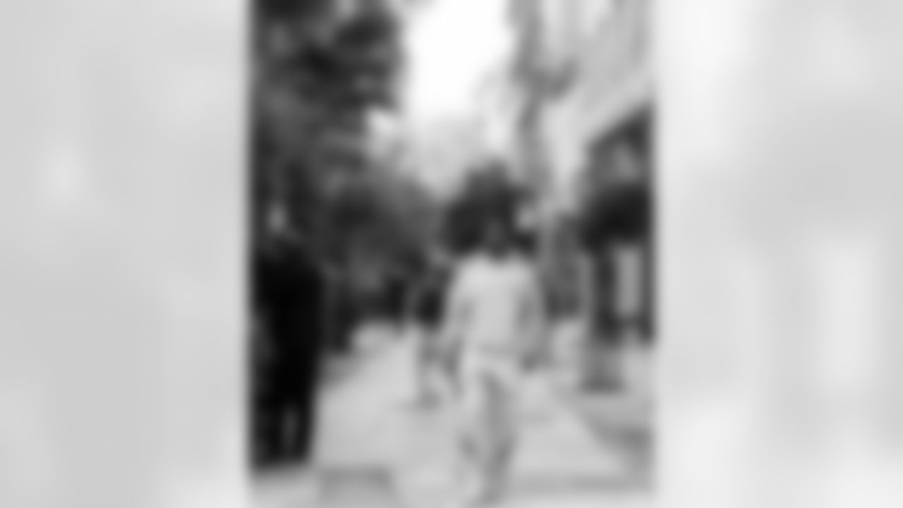 Check out the Daiyan Henley touring Athens, Greece on February 7, 2025