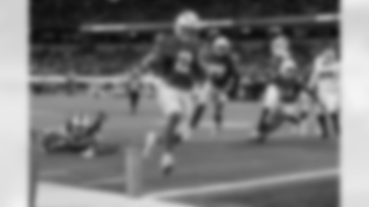 The Los Angeles Chargers play the Buffalo Bills on Saturday, December 23, 2023 at SoFi Stadium in Inglewood, CA.
[FINAL SCORE: BUF 24 - LAC 22]