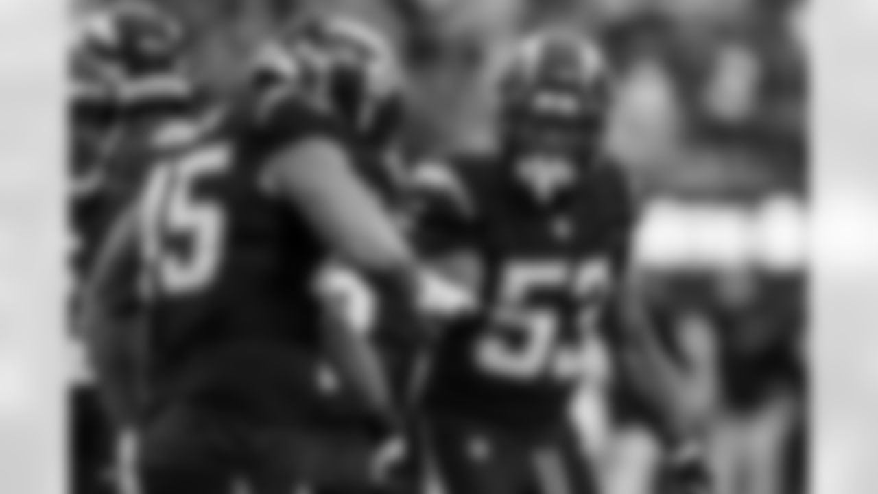 Take a look at the best photos of Chargers 2026 free agent Del'Shawn Phillips