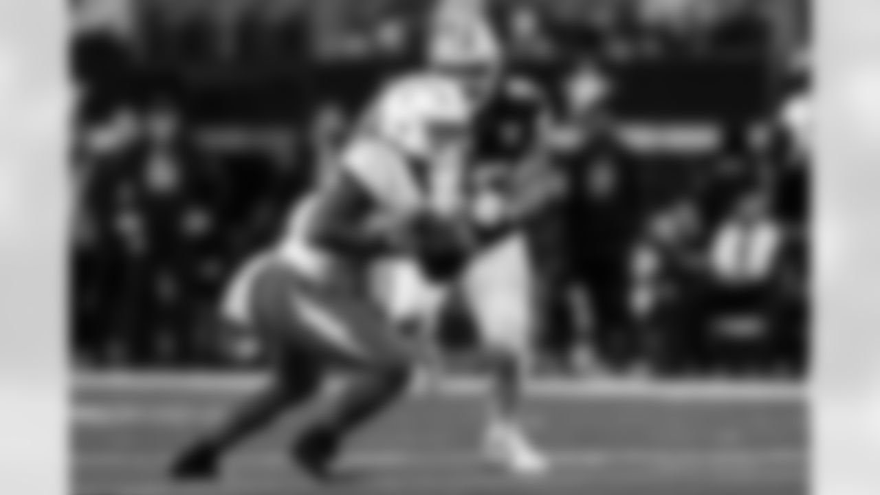 Check out the best shots from the Chargers Week 16 matchup against the Cowboys!