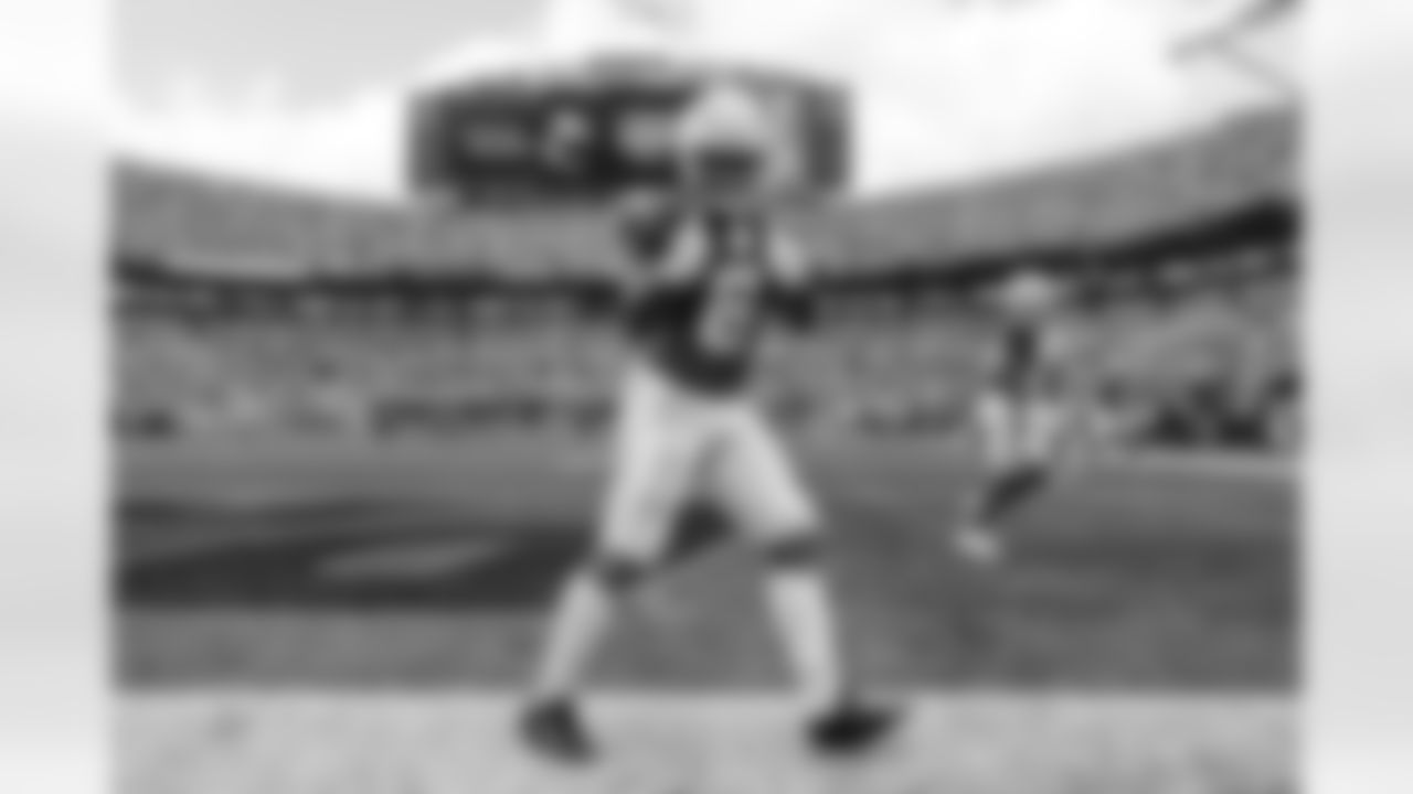 The Los Angeles Chargers play the Carolina Panthers on Sunday, September 15, 2024 at Bank of America Stadium in Charlotte, NC.
[FINAL SCORE: LAC 26 - CAR 3]