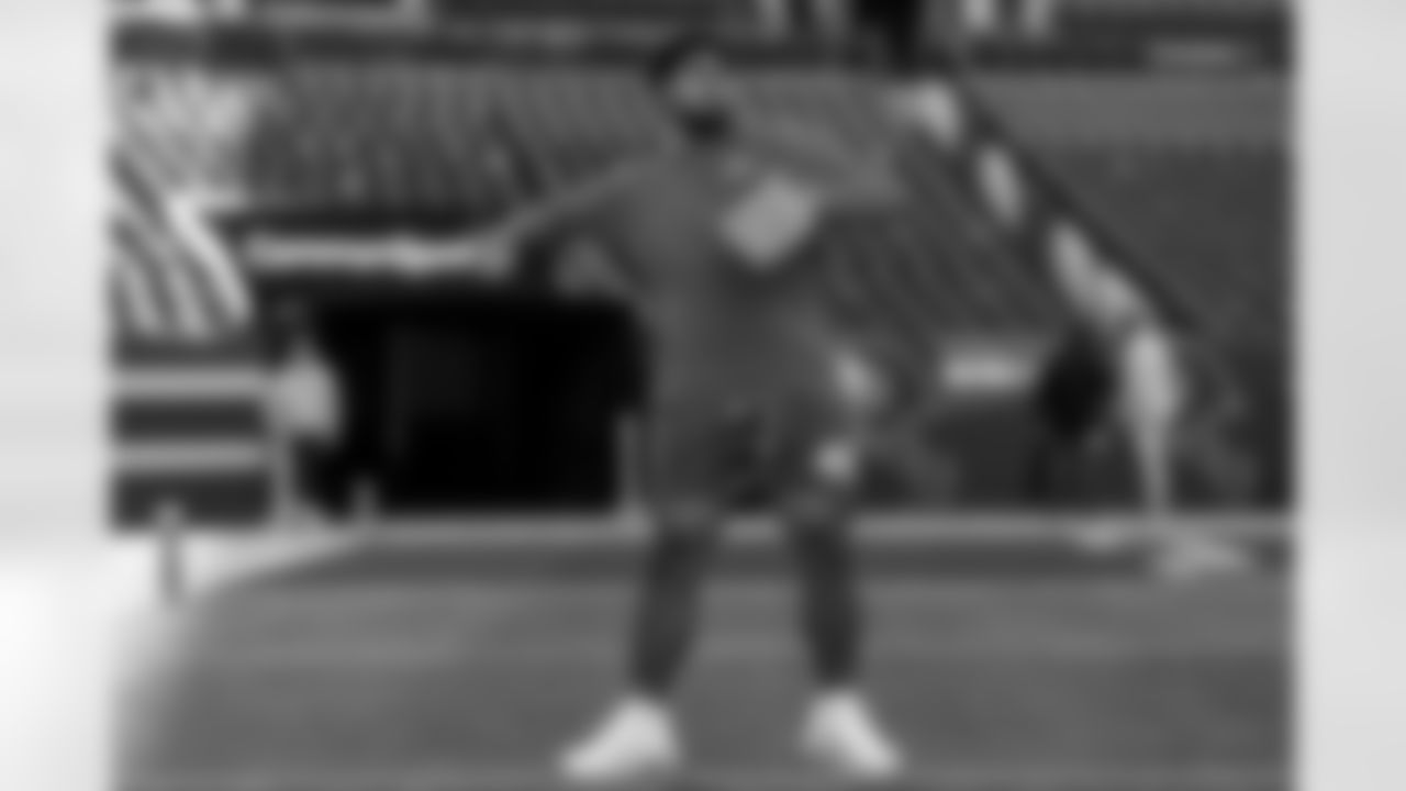 Check out the best shots from the Chargers Week 18 matchup against the Broncos!