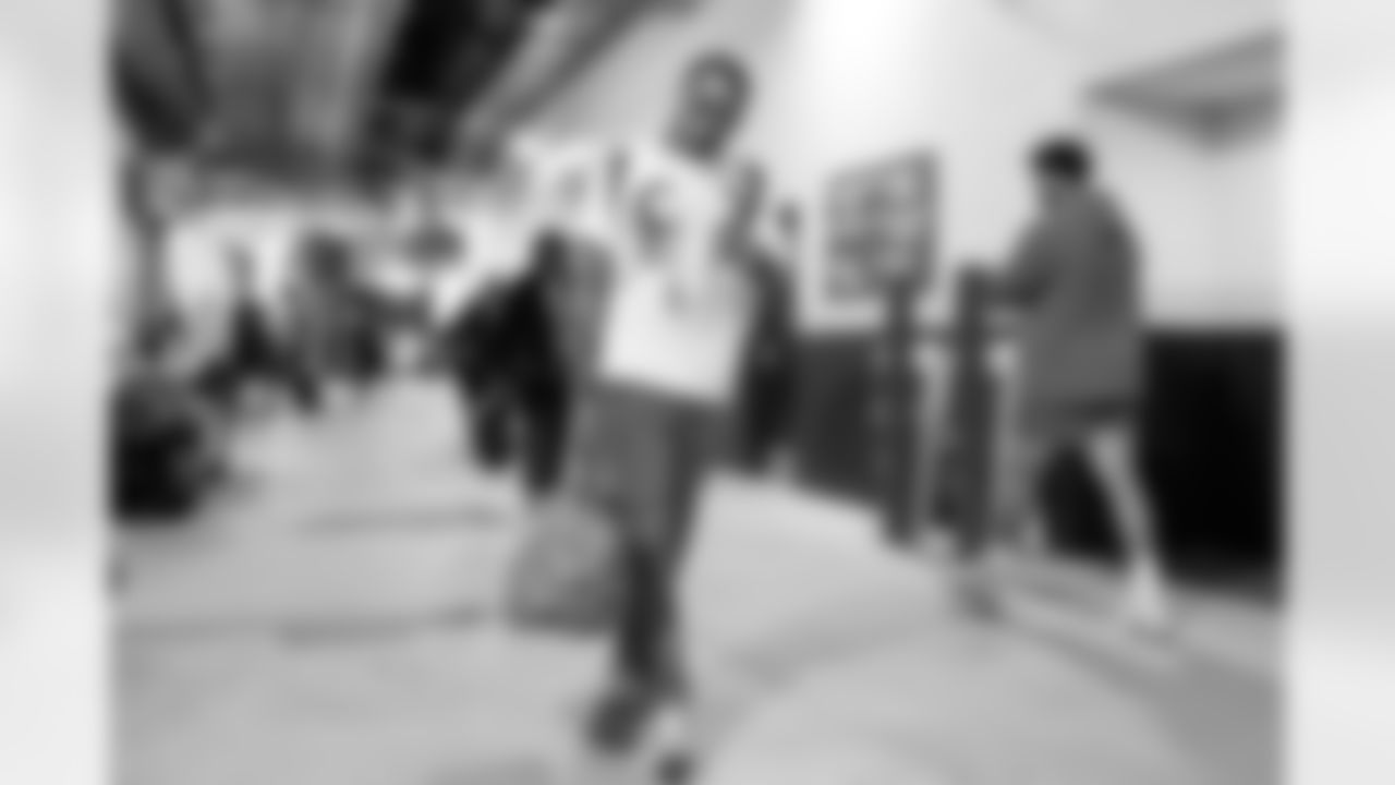 The Los Angeles Chargers play the New England Patriots on Sunday, December 3, 2023 at Gillette Stadium in Foxborough, MA.
[FINAL SCORE: LAC 6 - NE 0]