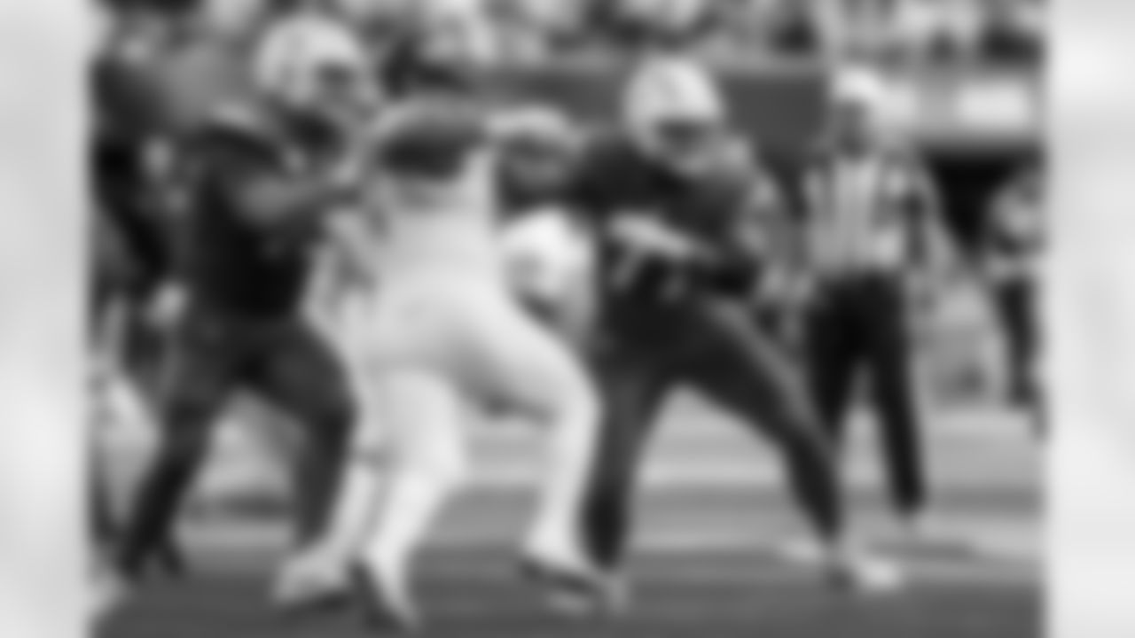 Take a look at the best photos of Chargers 2026 free agent Zion Johnson