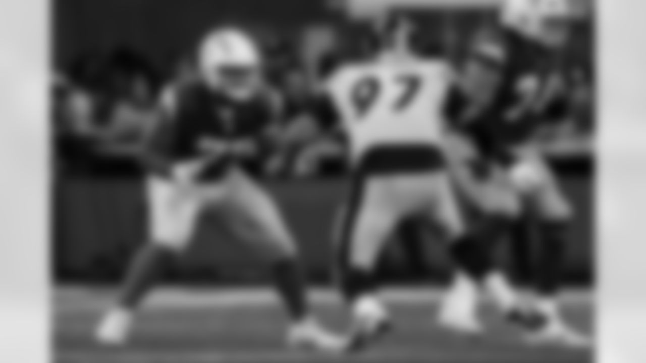 Take a look at the best photos of Chargers 2026 free agent Zion Johnson