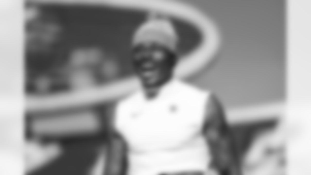 S Derwin James Jr. (3)