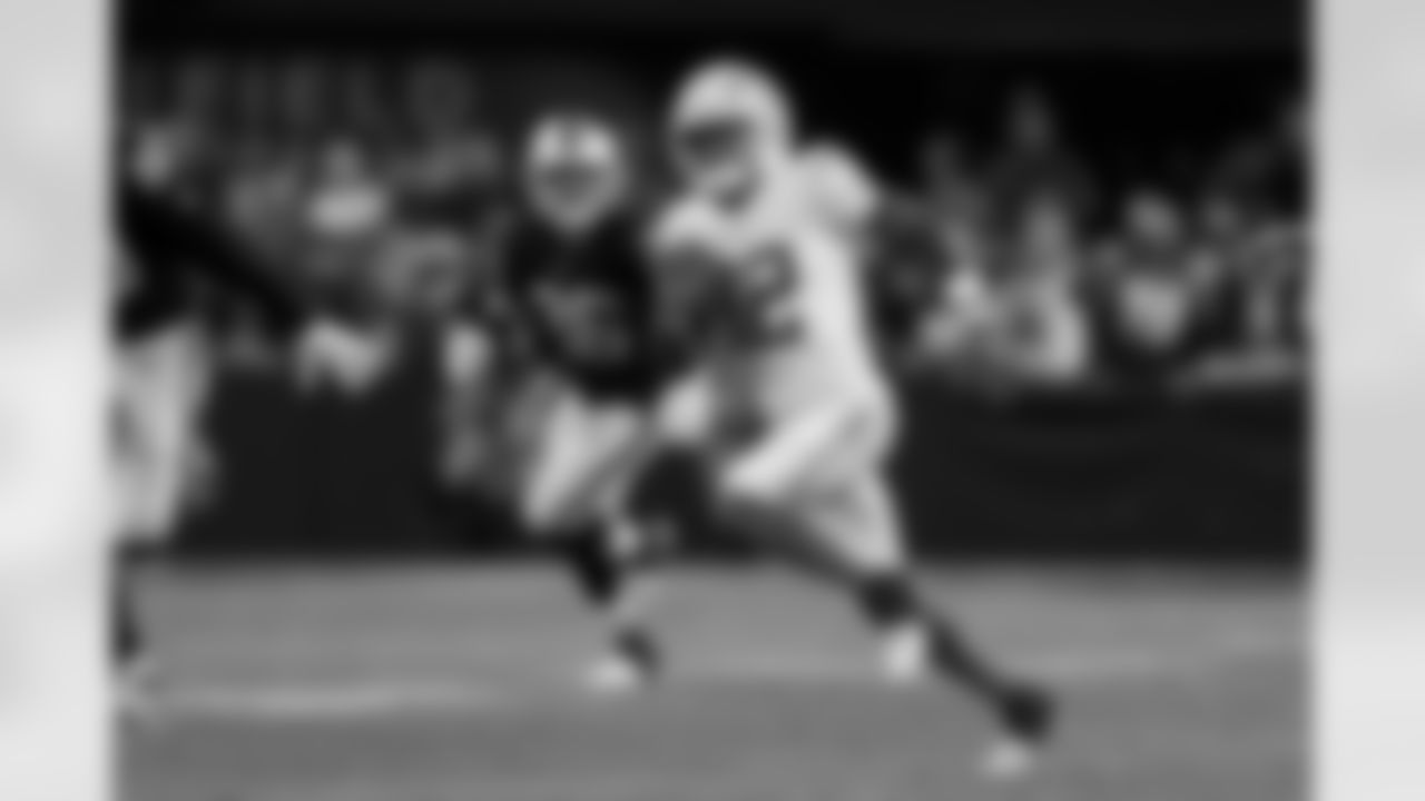 The Los Angeles Chargers play the Las Vegas Raiders on Thursday, December 14, 2023 at Allegiant Stadium in Las Vegas, NV.
[FINAL SCORE: LV 63 - LAC 21]