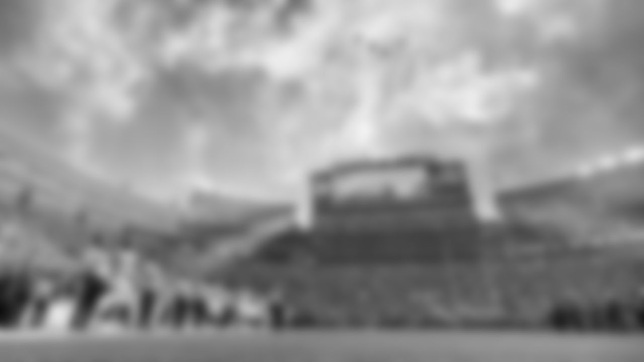 The Los Angeles Chargers play the Green Bay Packers on Sunday, November 19, 2023 at Lambeau Field in Green Bay, WI.
[FINAL SCORE: GB 23 -  LAC 20]