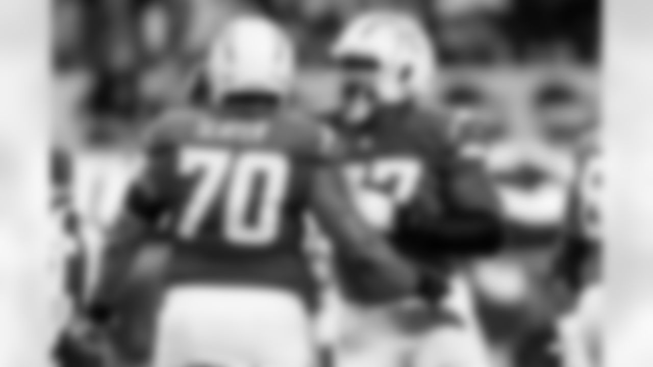 The Los Angeles Chargers play the Cincinnati Bengals on Sunday, November 17, 2024 at SoFi Stadium in Inglewood, CA.
[FINAL SCORE: LAC 34 - CIN 27]