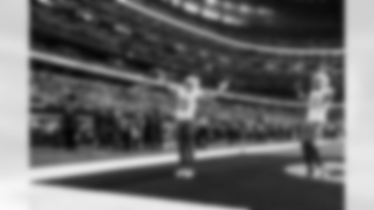 Check out the best shots from the Chargers Week 16 matchup against the Cowboys!