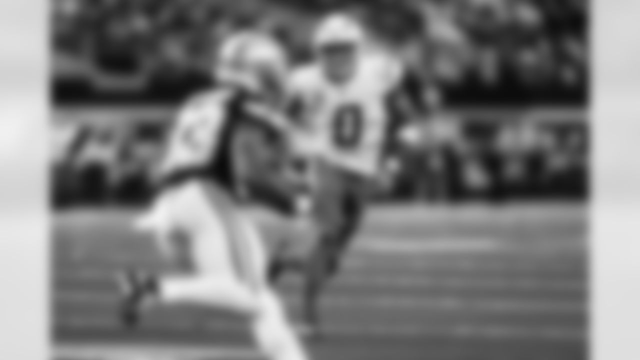 LB Daiyan Henley (0)