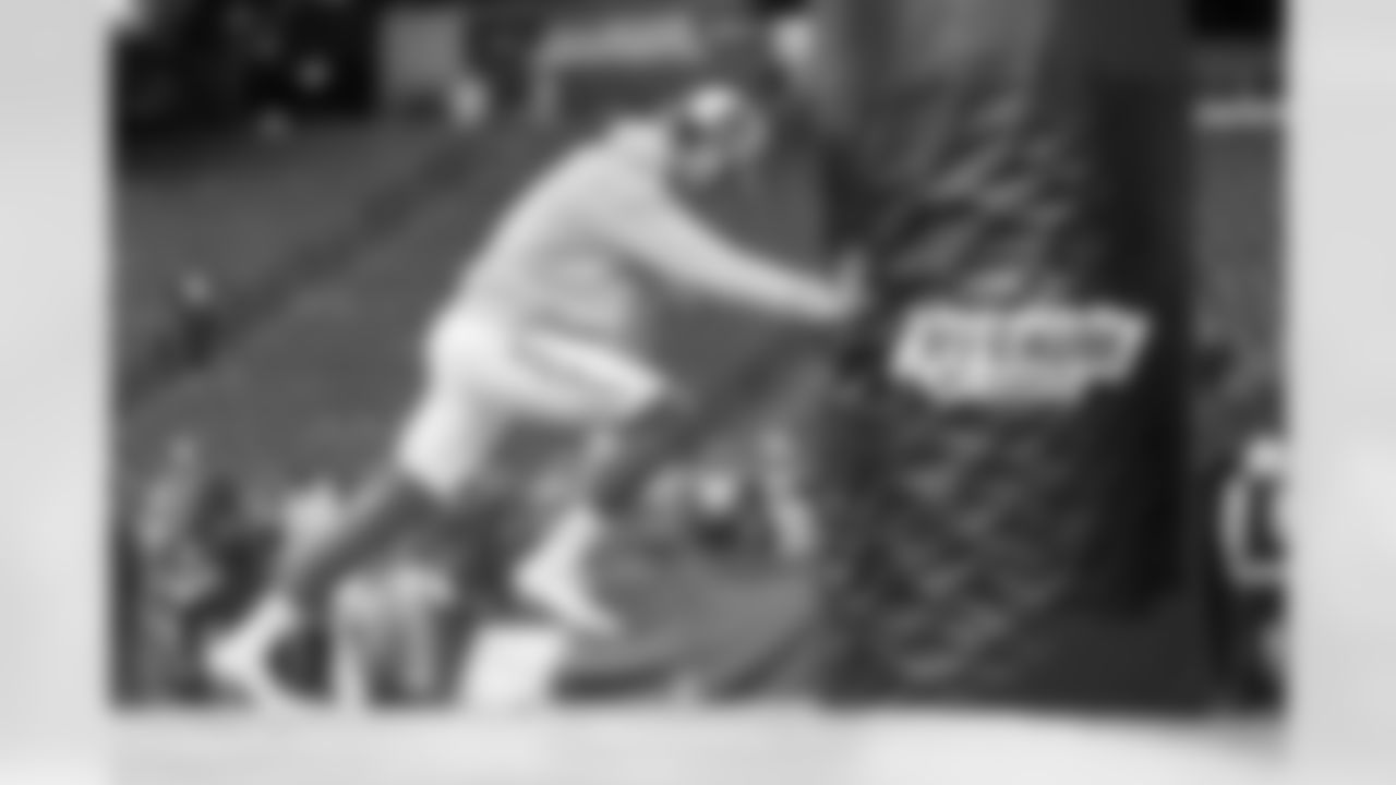 The Los Angeles Chargers play the New England Patriots on Sunday, December 3, 2023 at Gillette Stadium in Foxborough, MA.
[FINAL SCORE: LAC 6 - NE 0]