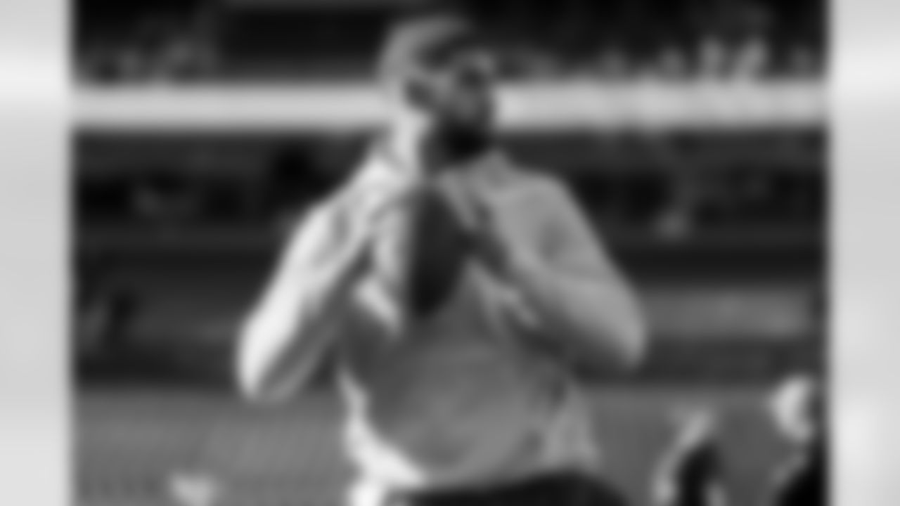 Check out the best shots from the Chargers Week 18 matchup against the Broncos!