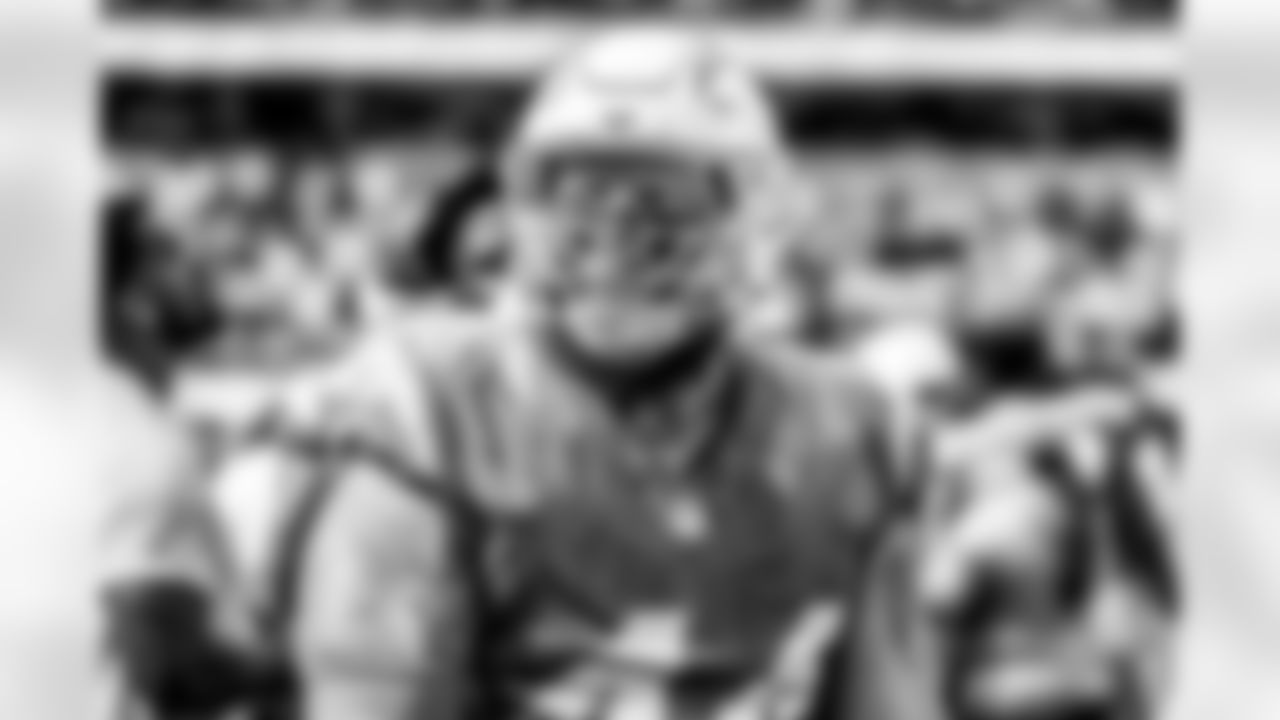 The Los Angeles Chargers play the Las Vegas Raiders on Sunday, September 8, 2024 at SoFi Stadium in Inglewood, CA.
[FINAL SCORE: LAC 22 - LV 10]