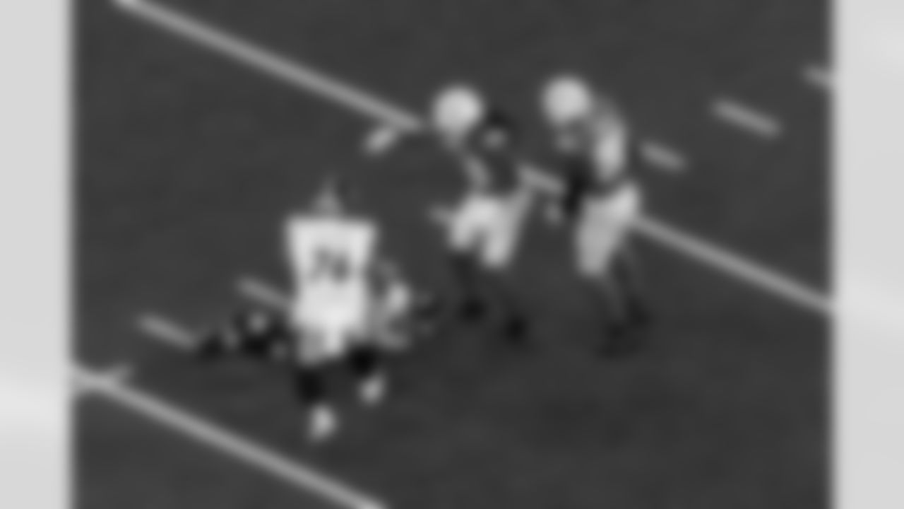 Take a look back at the best photos of the Chargers best celebrations of the 2025 season.