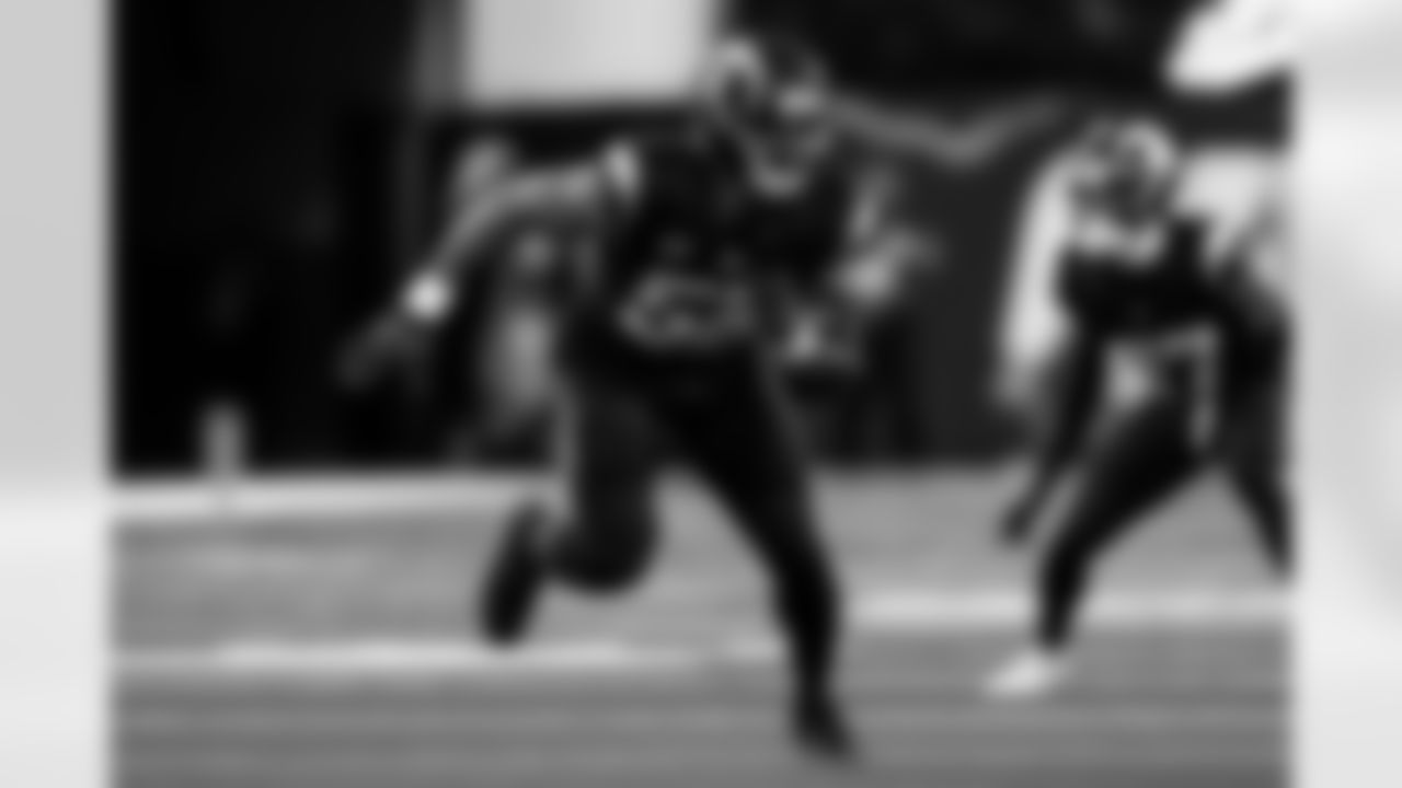 Take a look back at the best photos of the defense's 2025 campaign.