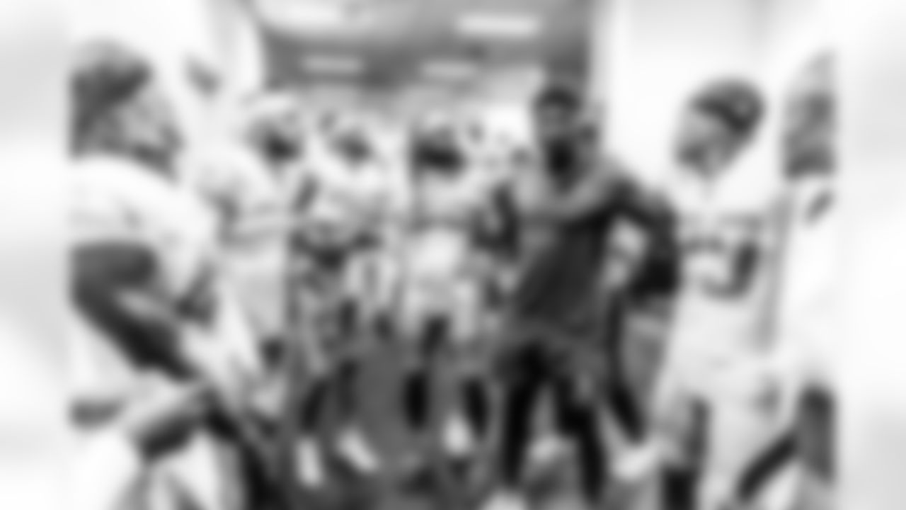 Take a look back at the Chargers Week 18 matchup with the Broncos in monochrome.