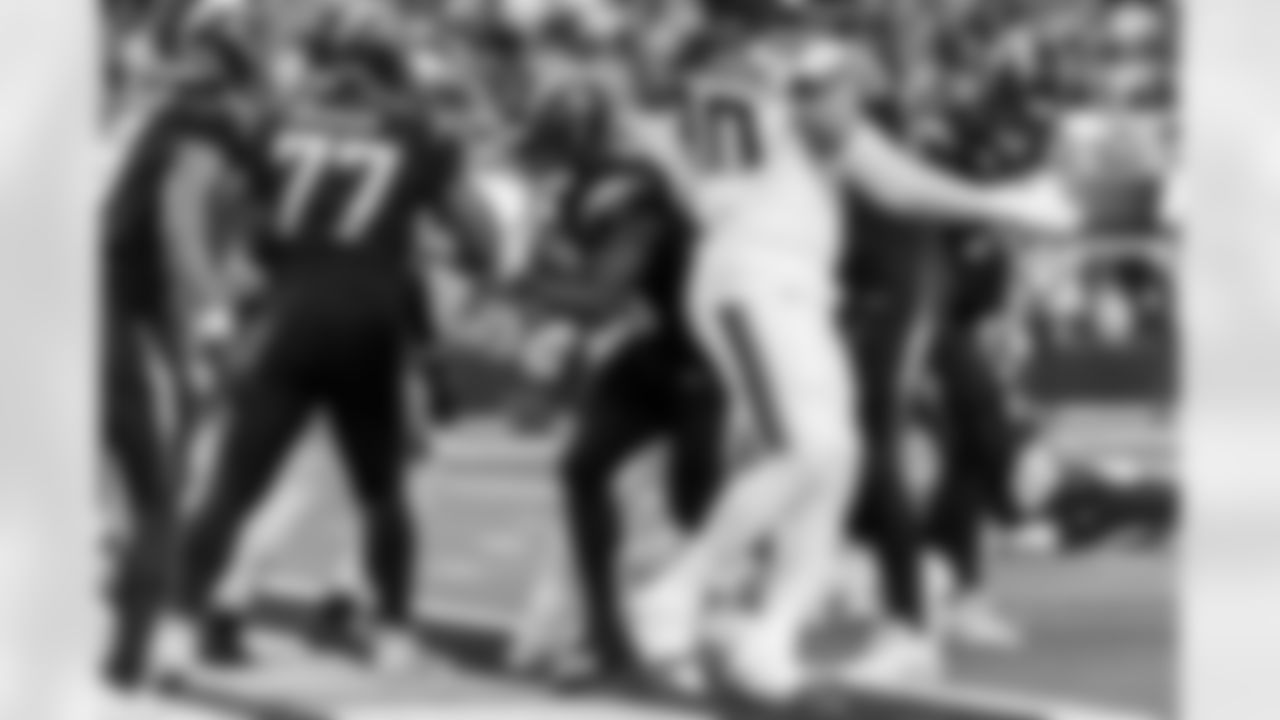 Check out the best shots from the Chargers Week 8 matchup against the Vikings!