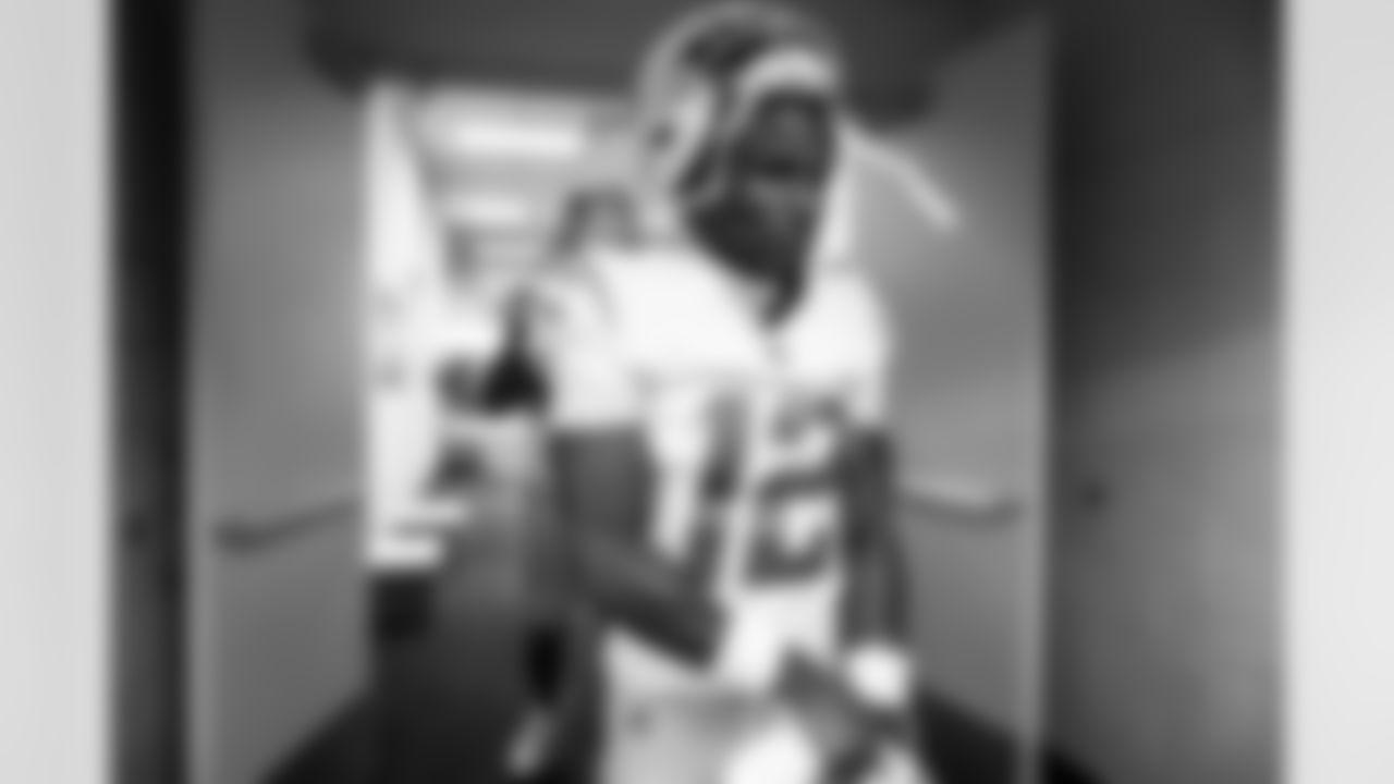 WR Derius Davis (12)