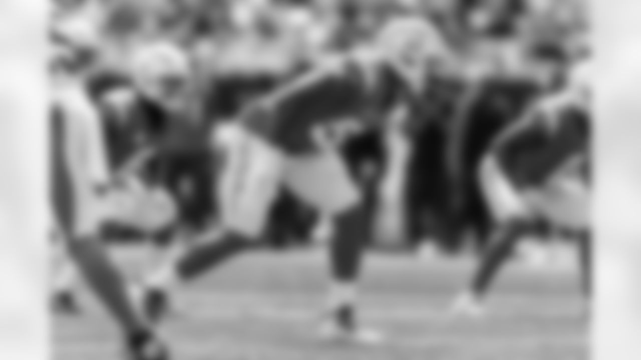 The Los Angeles Chargers play the Carolina Panthers on Sunday, September 15, 2024 at Bank of America Stadium in Charlotte, NC.
[FINAL SCORE: LAC 26 - CAR 3]