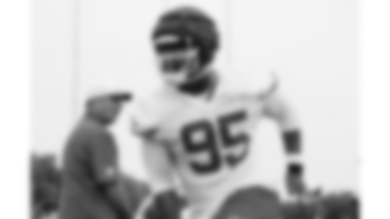 Kansas City Chiefs defensive tackle Chris Jones (95) participates in drills during day 11 of training camp practice on Sunday, August 3, 2025.