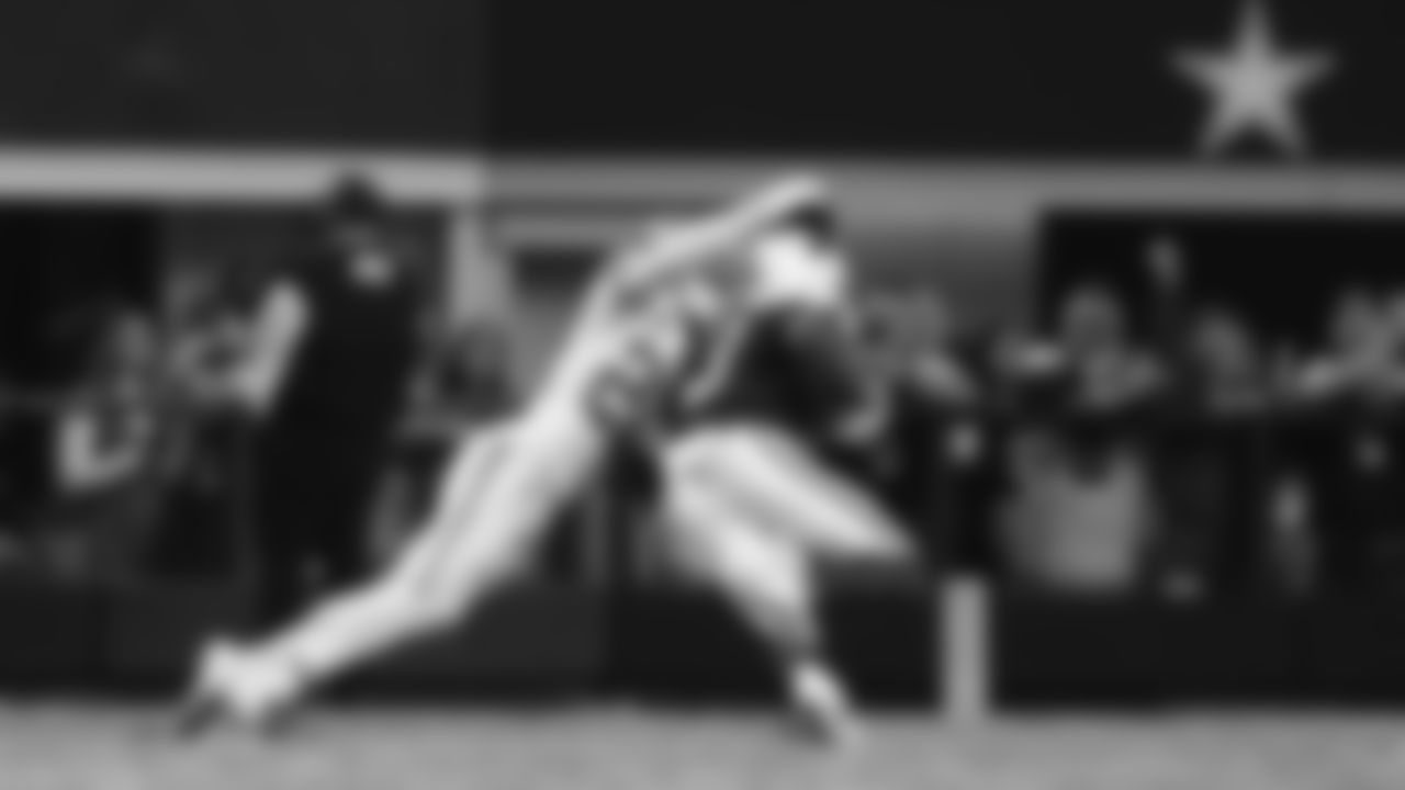 Kansas City Chiefs cornerback Trent McDuffie (22) makes a tackle during a week 13 NFL Football game against the Dallas Cowboys on Thursday, November 27, 2025 in Dallas, Texas.