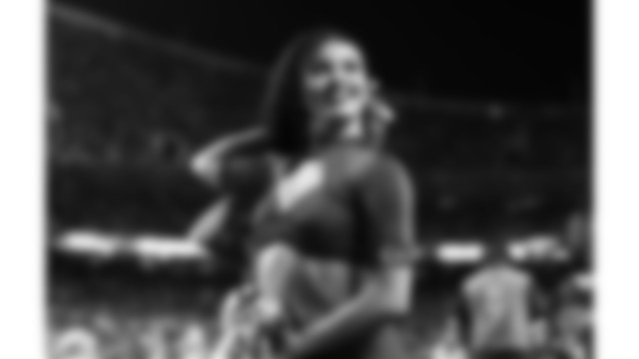 The Kansas City Chiefs Cheerleaders and Entertainment teams during a week 17 NFL Football game against the Denver Broncos on December 25, 2025 in Kansas City, MO.