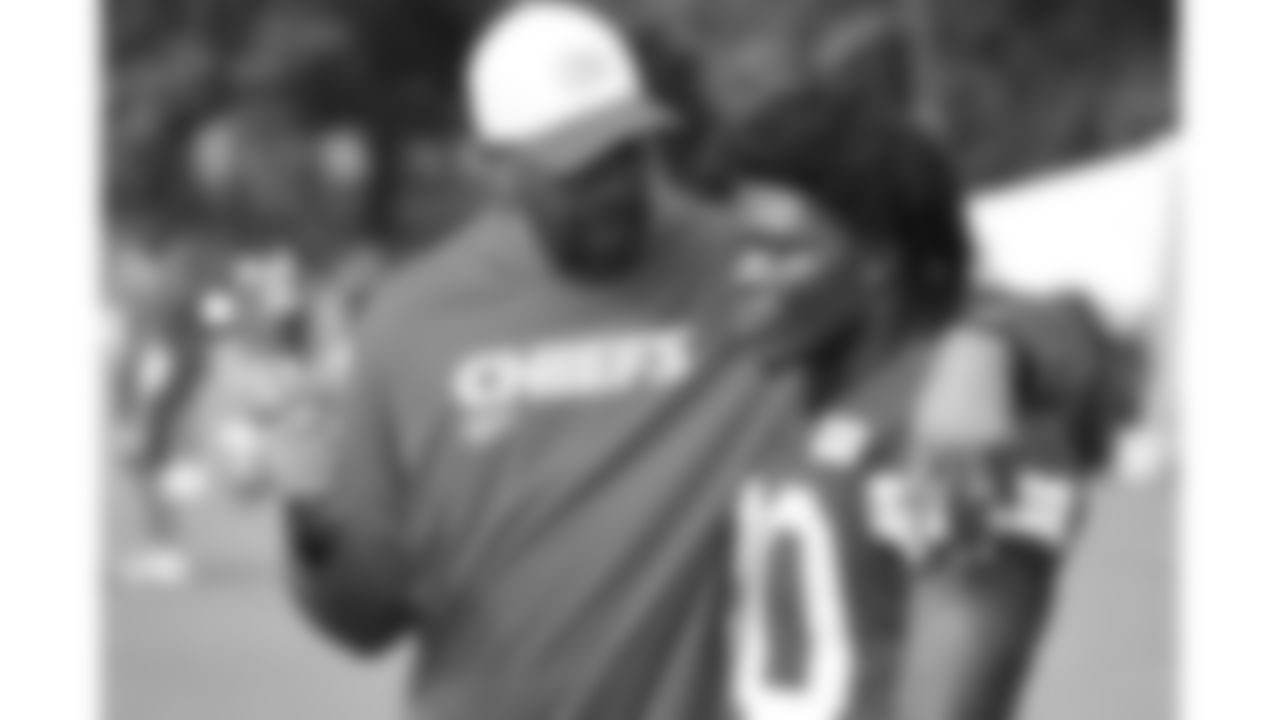 Kansas City Chiefs Running Backs Coach Todd Pinkston with Kansas City Chiefs running back Brashard Smith (30) during training camp on day 1 of practice, Tuesday July 22, 2025