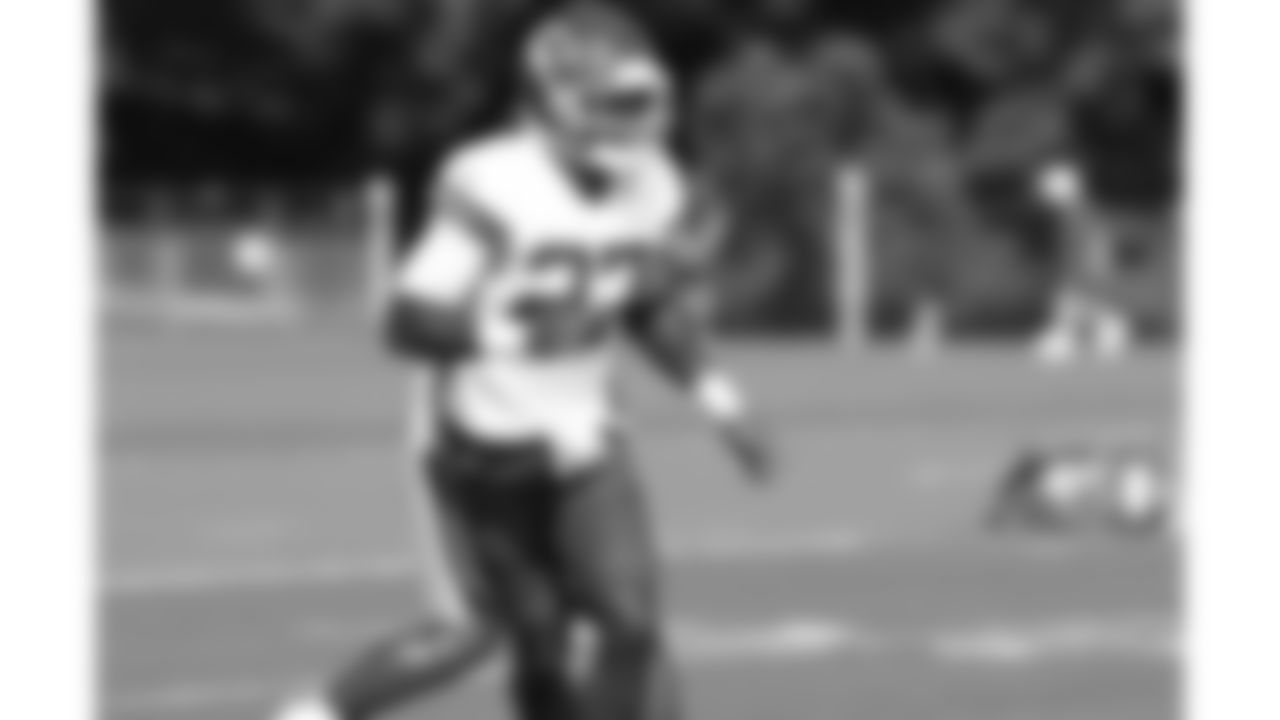 Kansas City Chiefs defensive back Chamarri Conner (27) on the field during training camp on day 5 of practice Sunday, July 27, 2025.