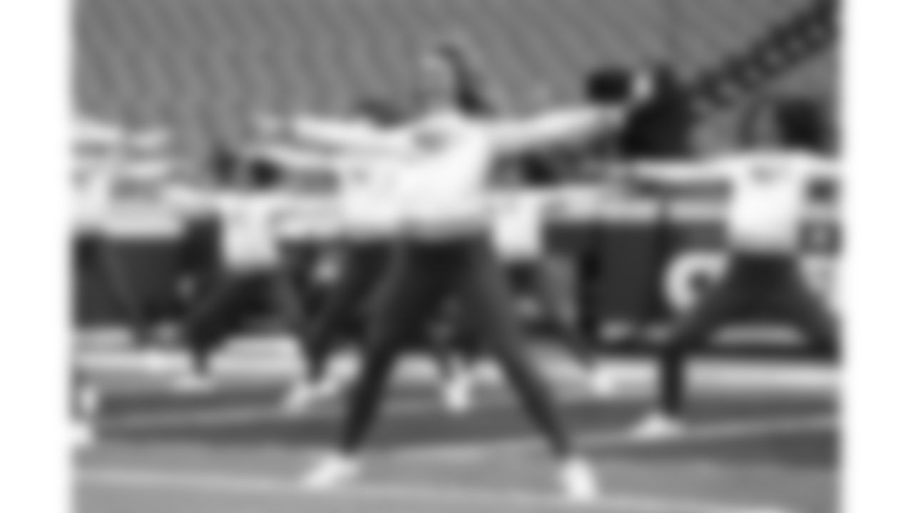 A Kansas City Chiefs Cheerleader before a week 8 NFL football game against the Washington Commanders, Monday, October 27, 2025, in Kansas City, MO.