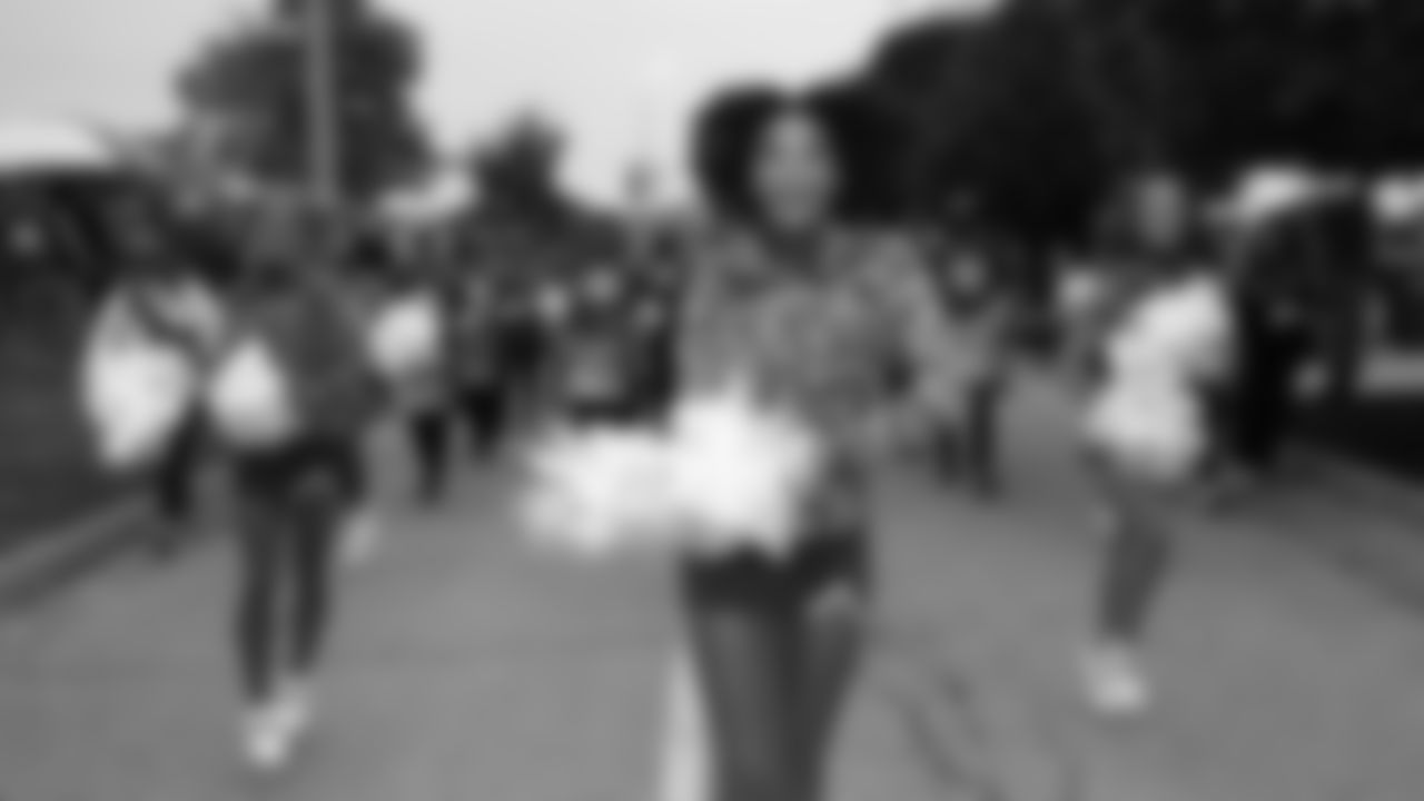 A Kansas City Chiefs Cheerleader before a week 8 NFL football game against the Washington Commanders, Monday, October 27, 2025, in Kansas City, MO.