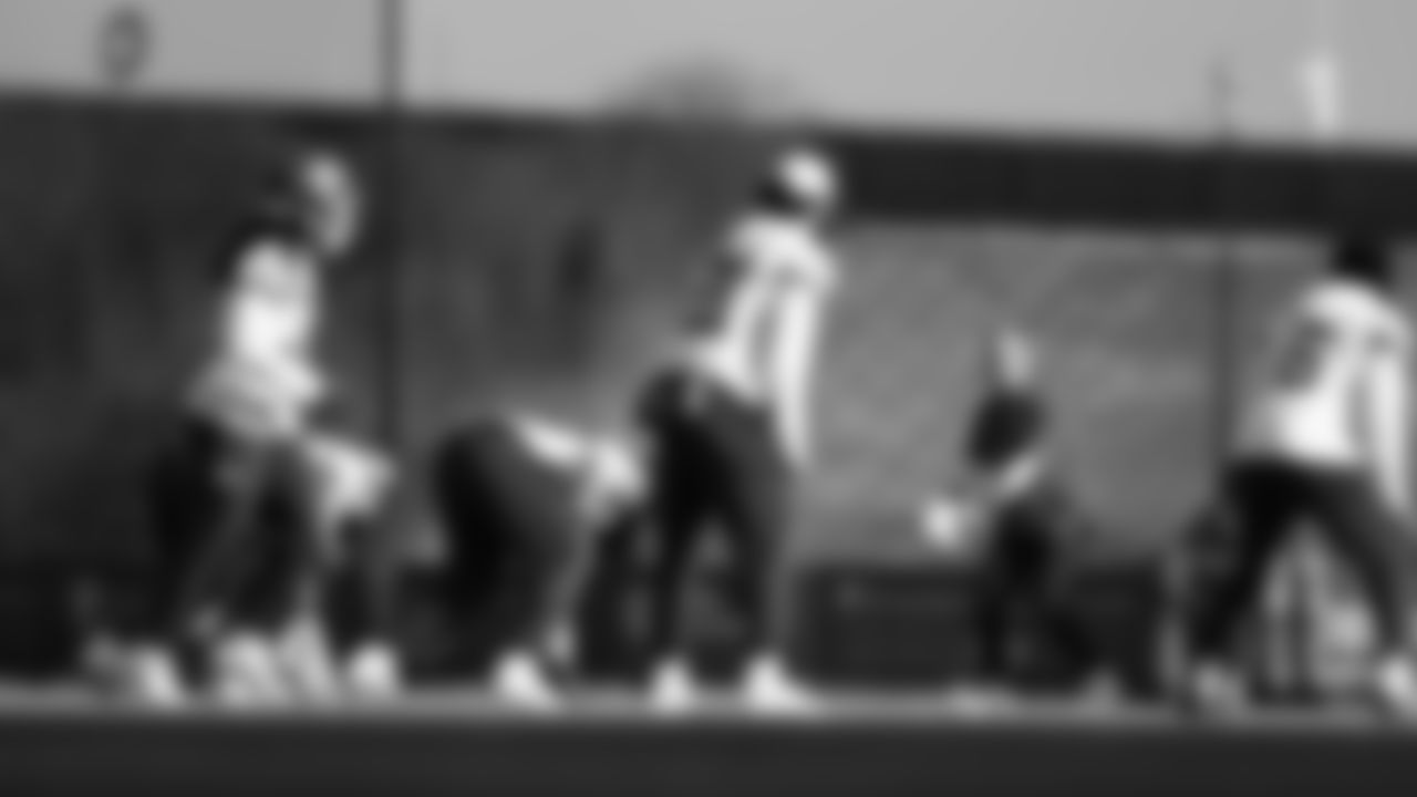 Kansas City Chiefs Defensive Coordinator Steve Spagnuolo during a week 17 practice on Tuesday, December 23, 2025 in Kansas City, MO.