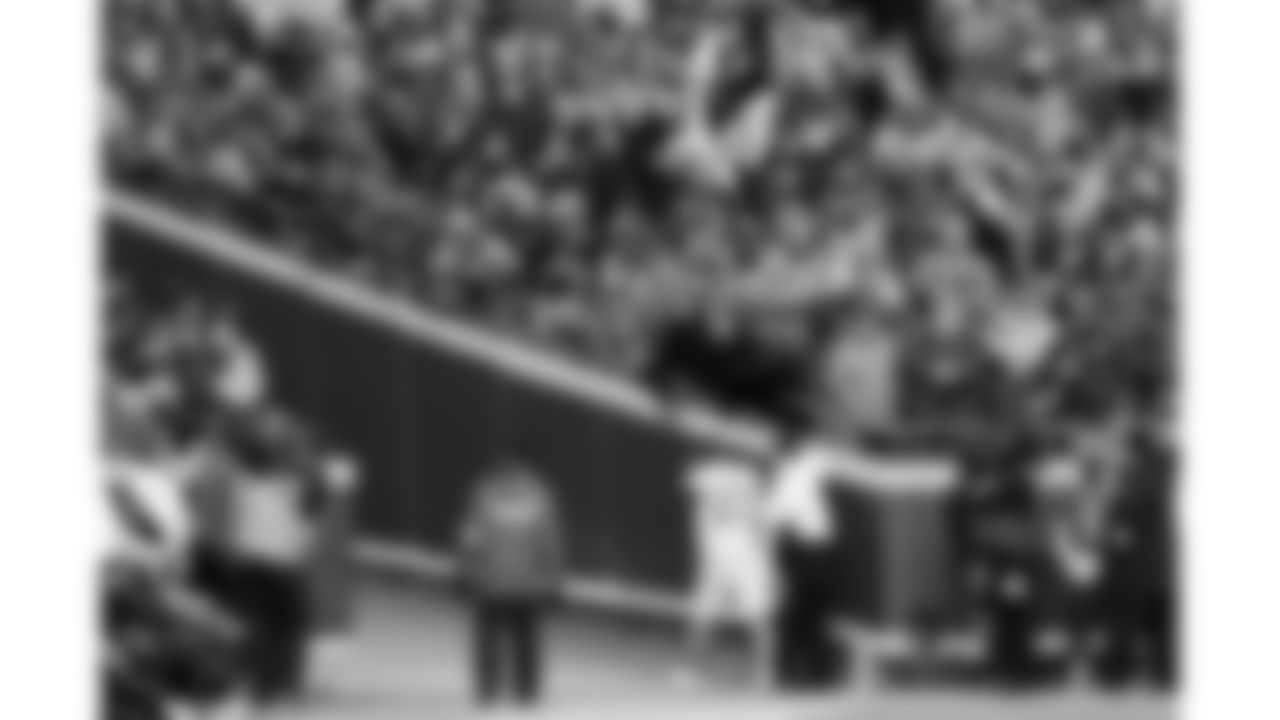 Los Angeles Chargers safety Tony Jefferson (23) is ejected during a week 15 NFL football game against the Kansas City Chiefs, Sunday, December 14, 2025 in Kansas City, MO.